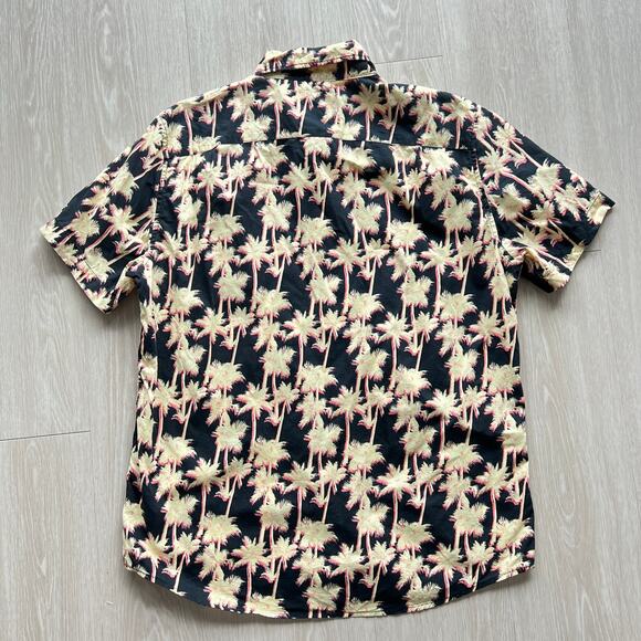 AE American Eagle Outfitters Palm Print Casual Button Up Shirt Mens Medium - Picture 3 of 12